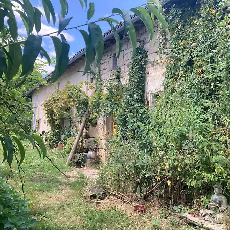 別荘 Longere En Bordure De Bois Maisonnay