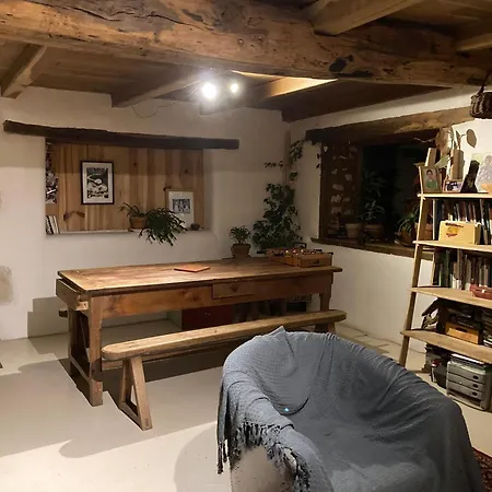 Holiday home Longere En Bordure De Bois